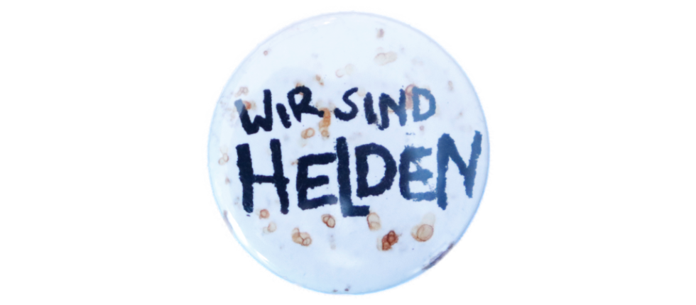  Wir sind Helden (schwarze Aufschrift) | Button, Button 